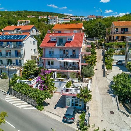 Apartmani Visnja Crikvenica Exterior foto