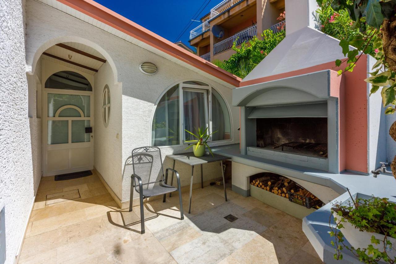 Apartmani Visnja Crikvenica Exterior foto