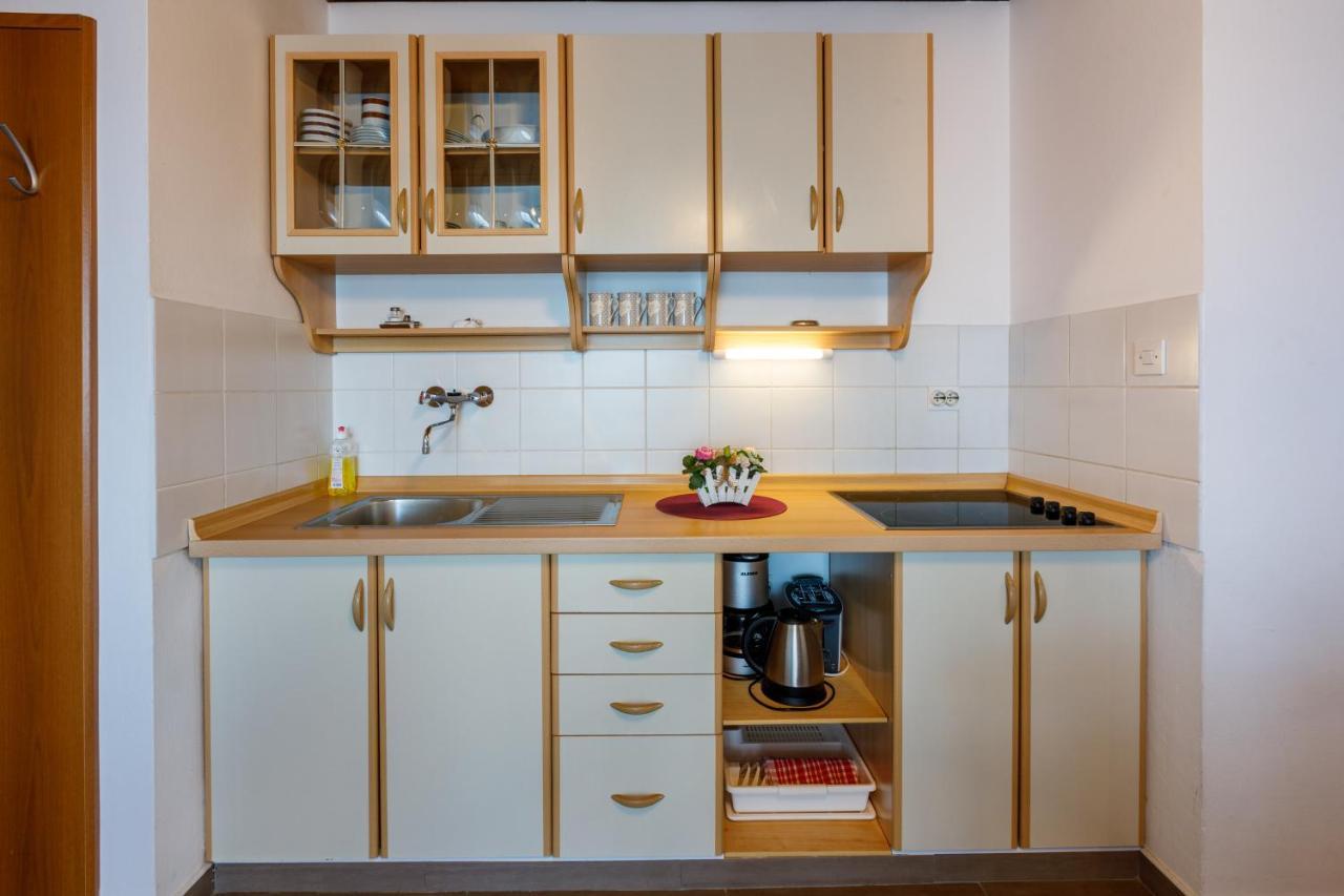 Apartmani Visnja Crikvenica Exterior foto