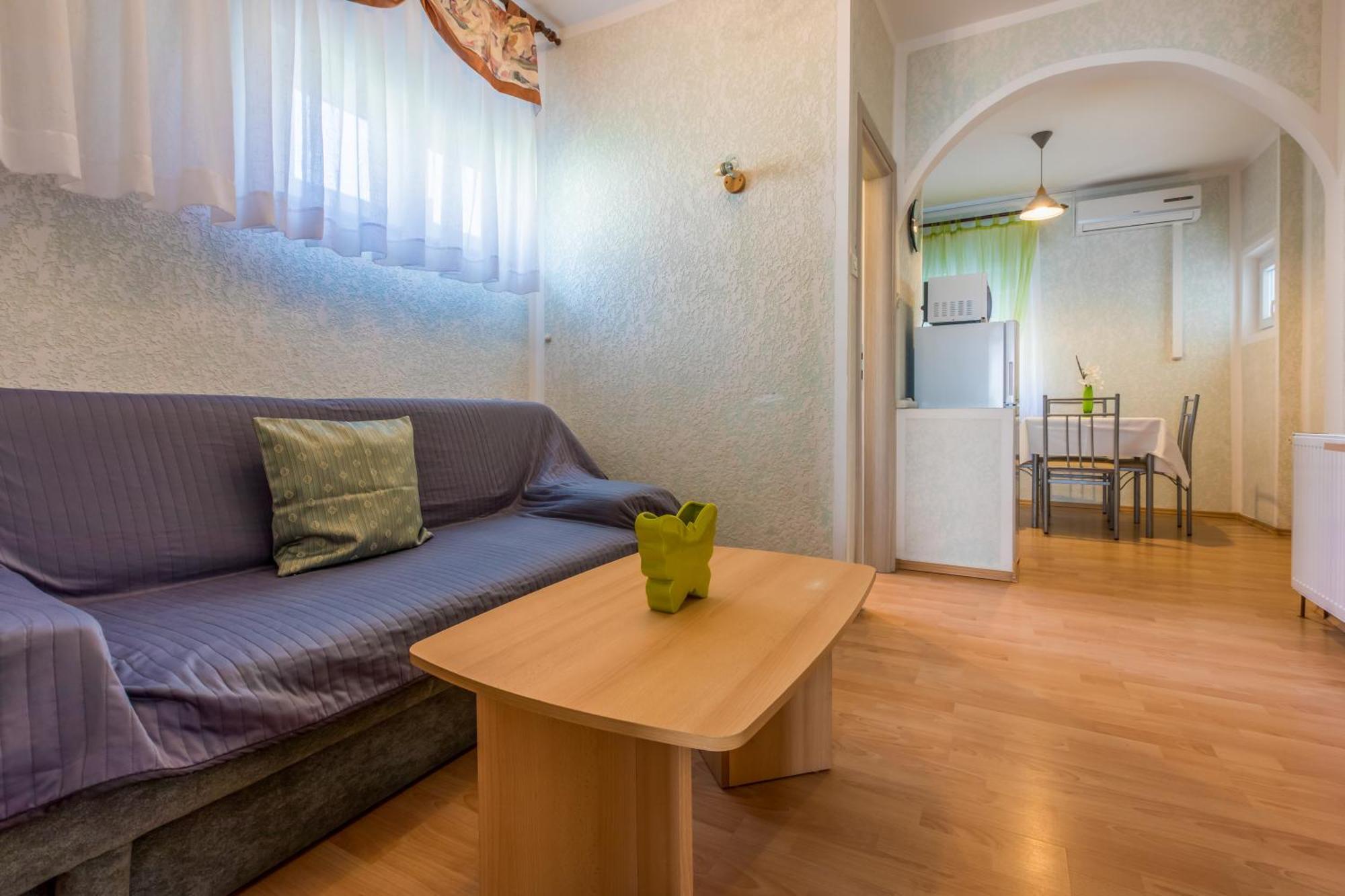 Apartmani Visnja Crikvenica Exterior foto