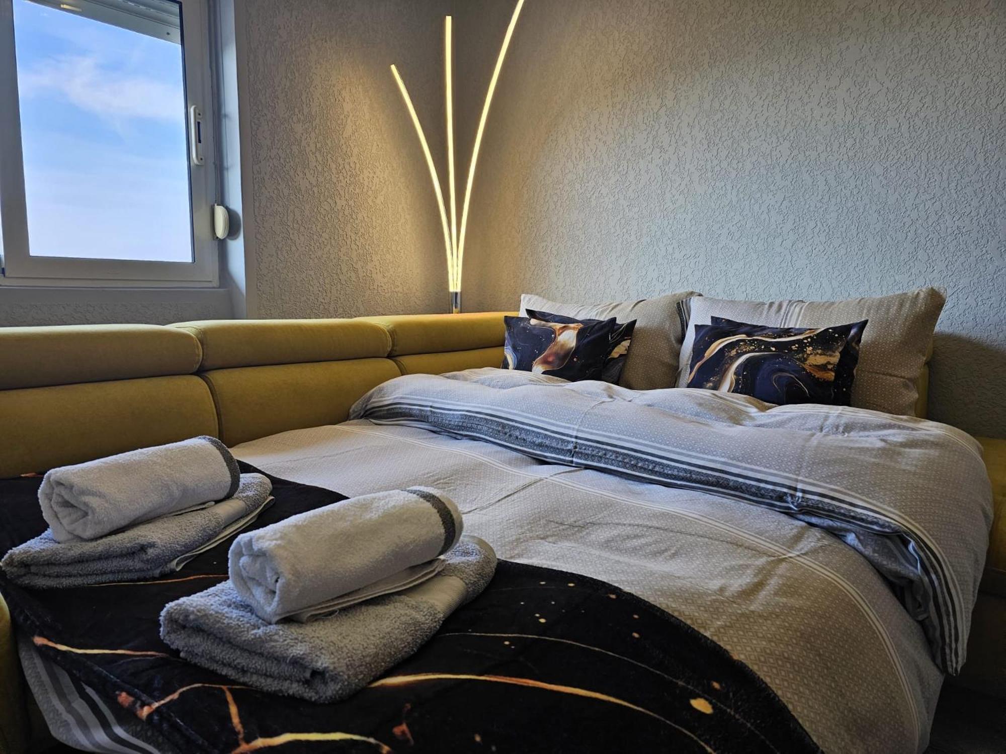 Apartmani Visnja Crikvenica Exterior foto